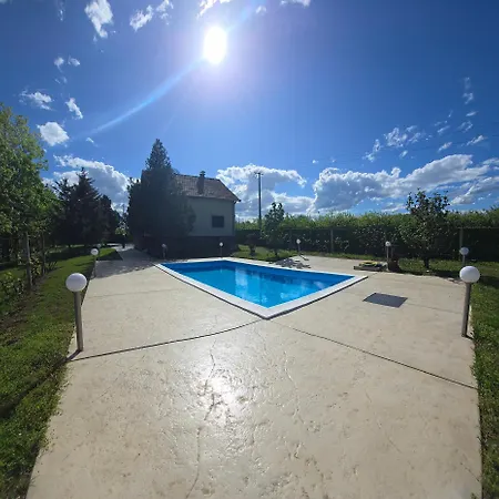 Casa Exclusive With Pool Villa