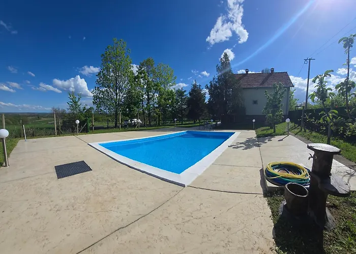 فيلة Casa Exclusive With Pool Slatina (Sabac)